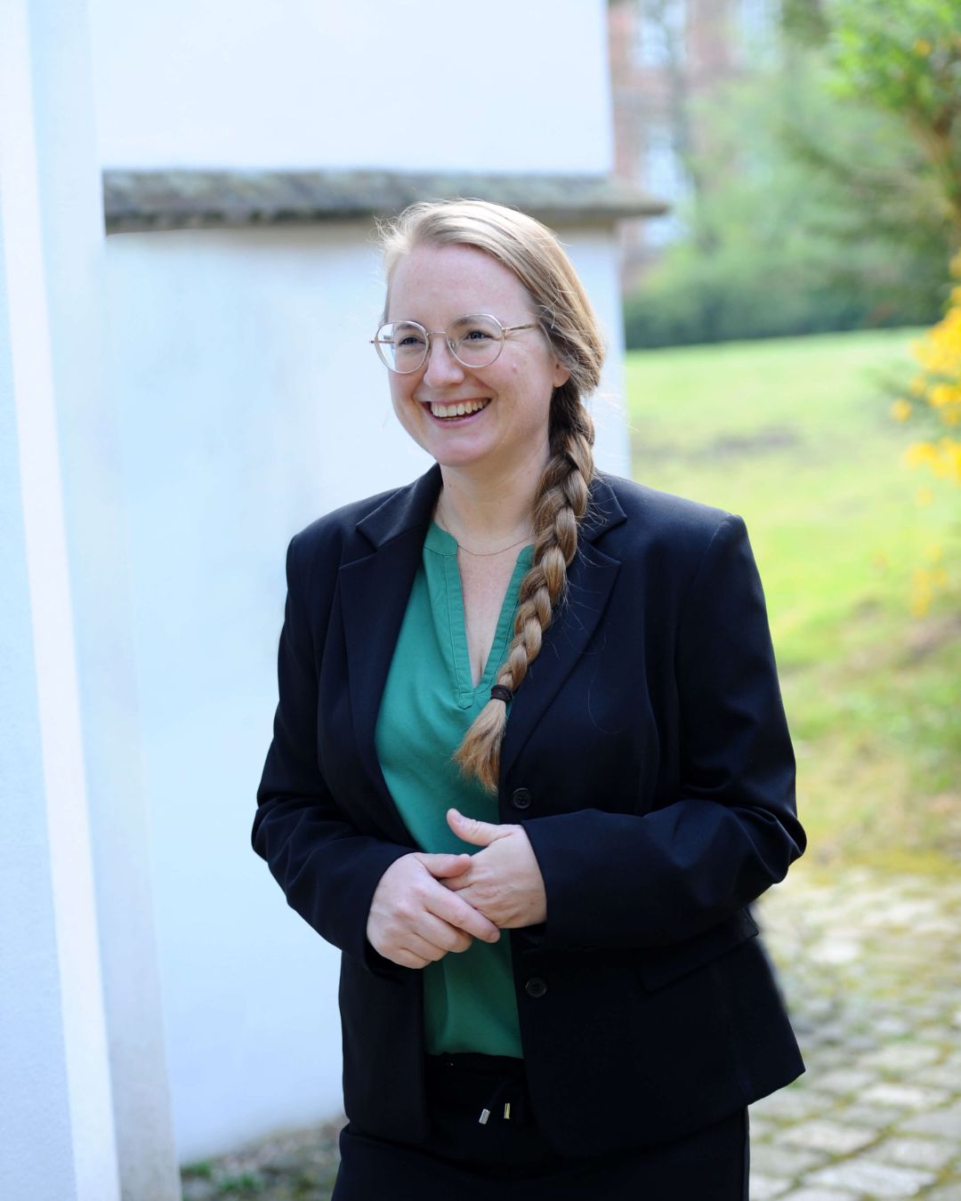 Nathalie lachend Angebot